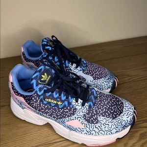 Adidas Originals Falcon glow blue